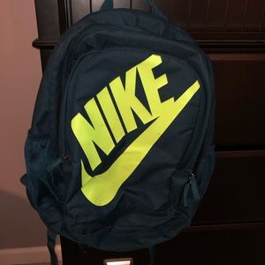 Nike bookbag
